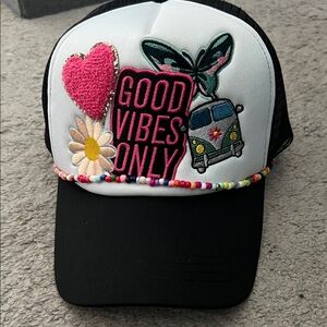 The Spring Shop Black and White Good Vibes Hat